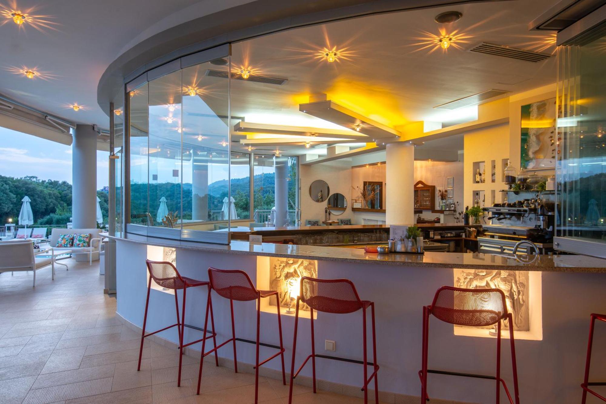 3Aktes Suites & Studios ซิโวตา ภายนอก รูปภาพ